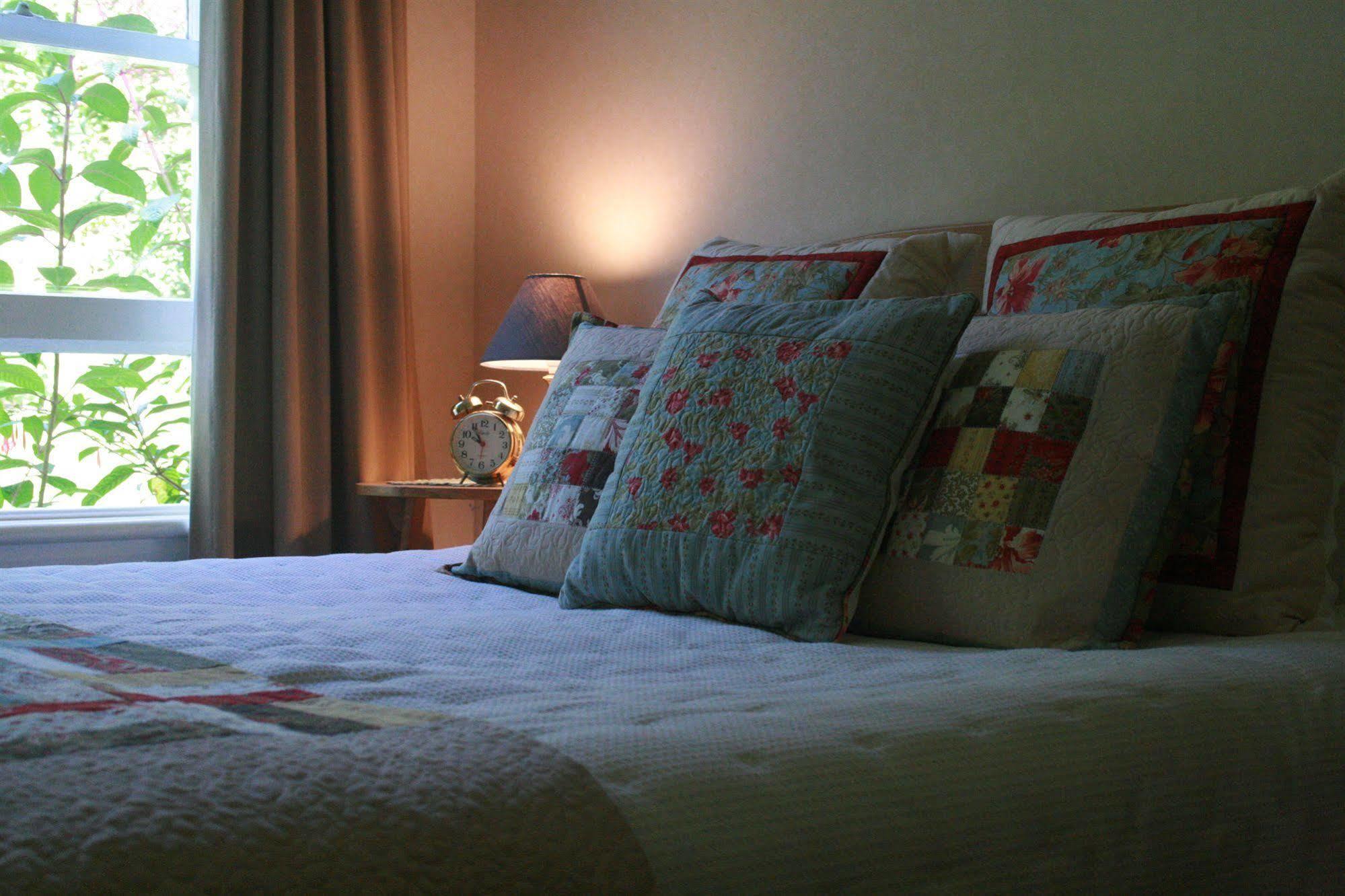 The Point B&B Kaikoura Exteriör bild