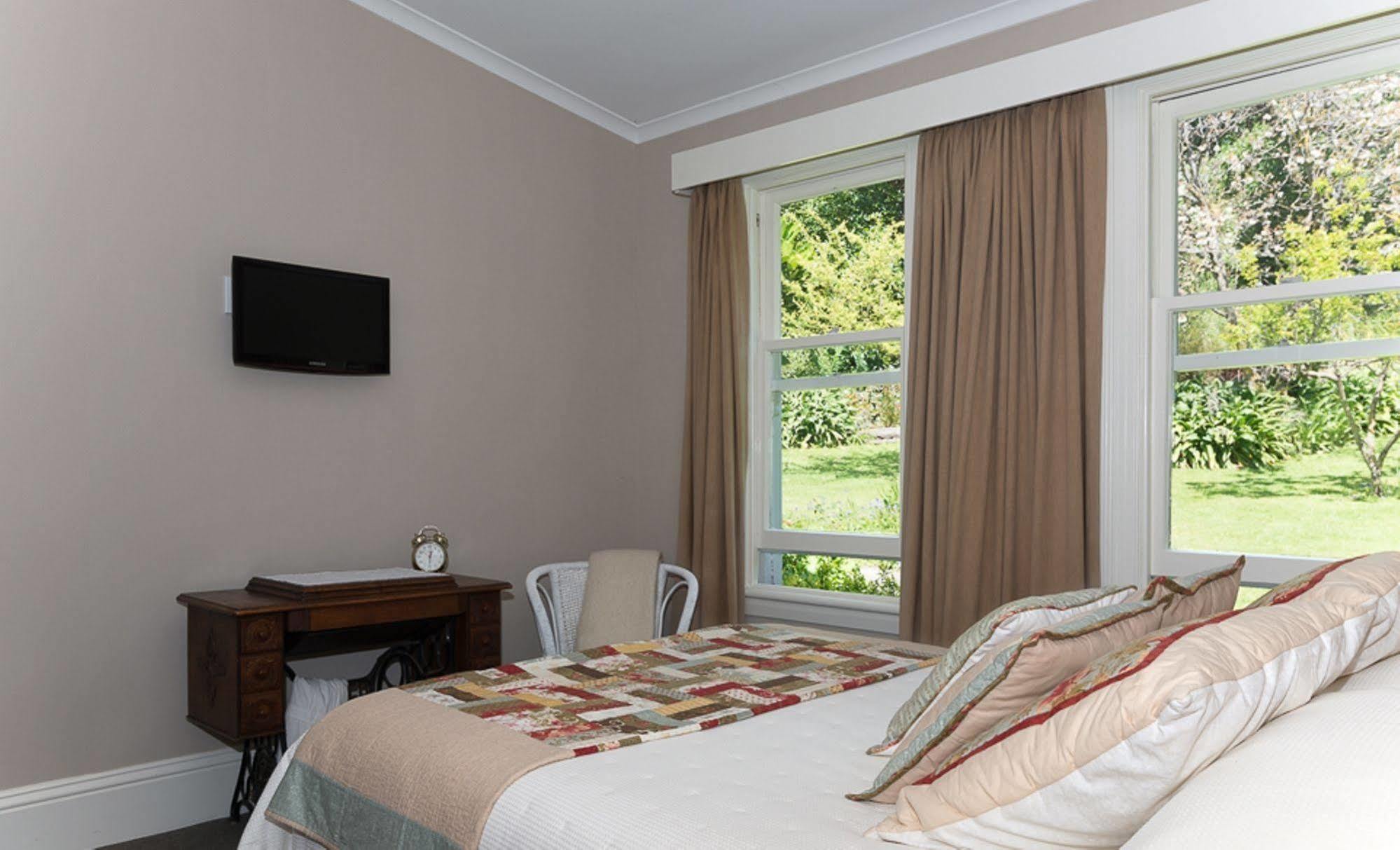 The Point B&B Kaikoura Exteriör bild